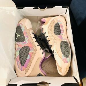 Jordan Tatum 2 Beige Multicolor Purple Black Pink FZ7202-600 Men's Basketball